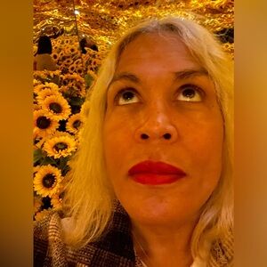 Meet your Posher, Jenny